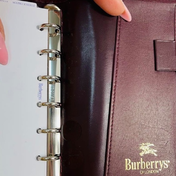 Burberrys of London Vintage Nova Check Planner Agenda - Picture 6 of 7